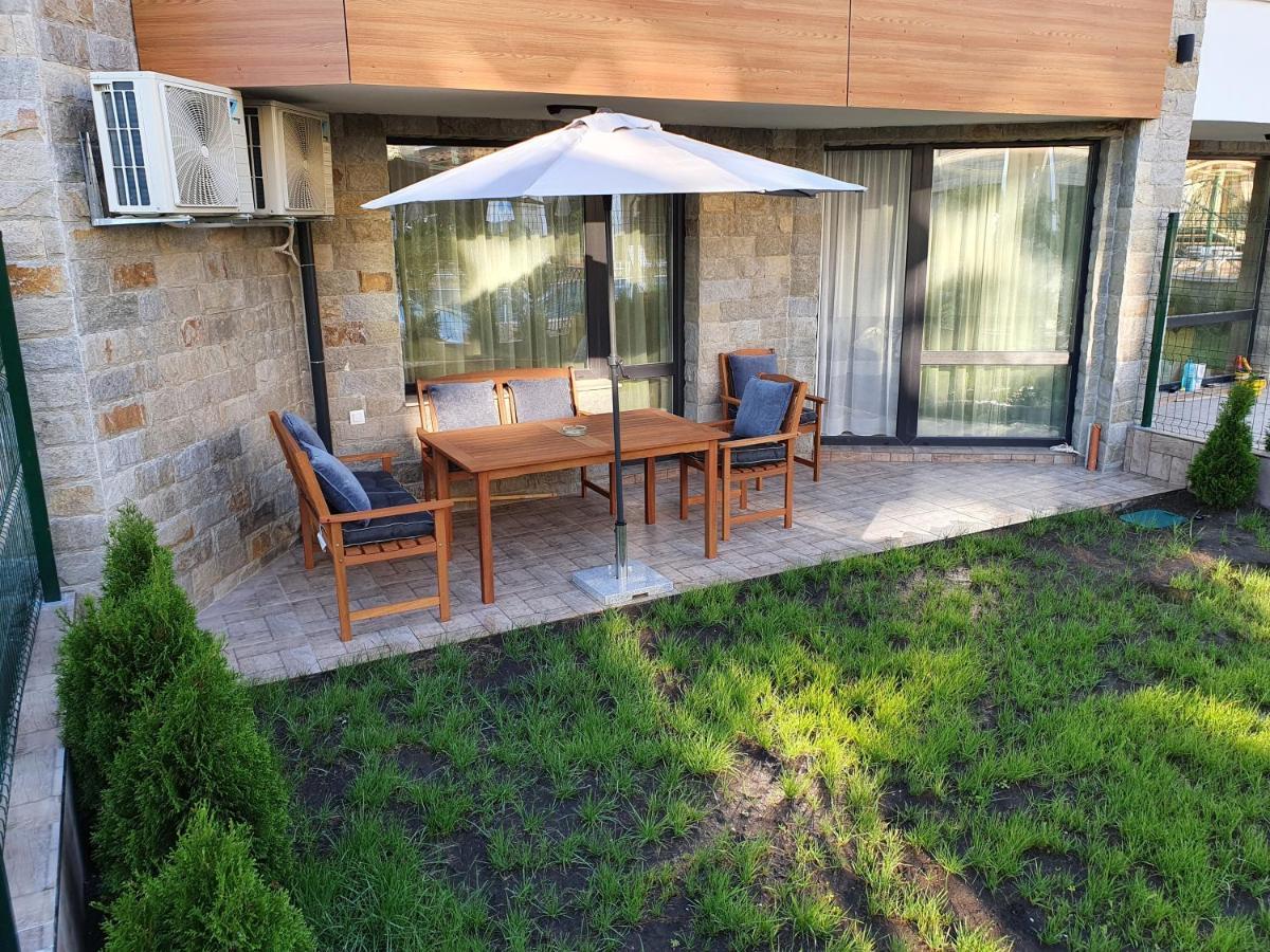 Apartamento Sarafovo Sea Star Burgas Exterior foto