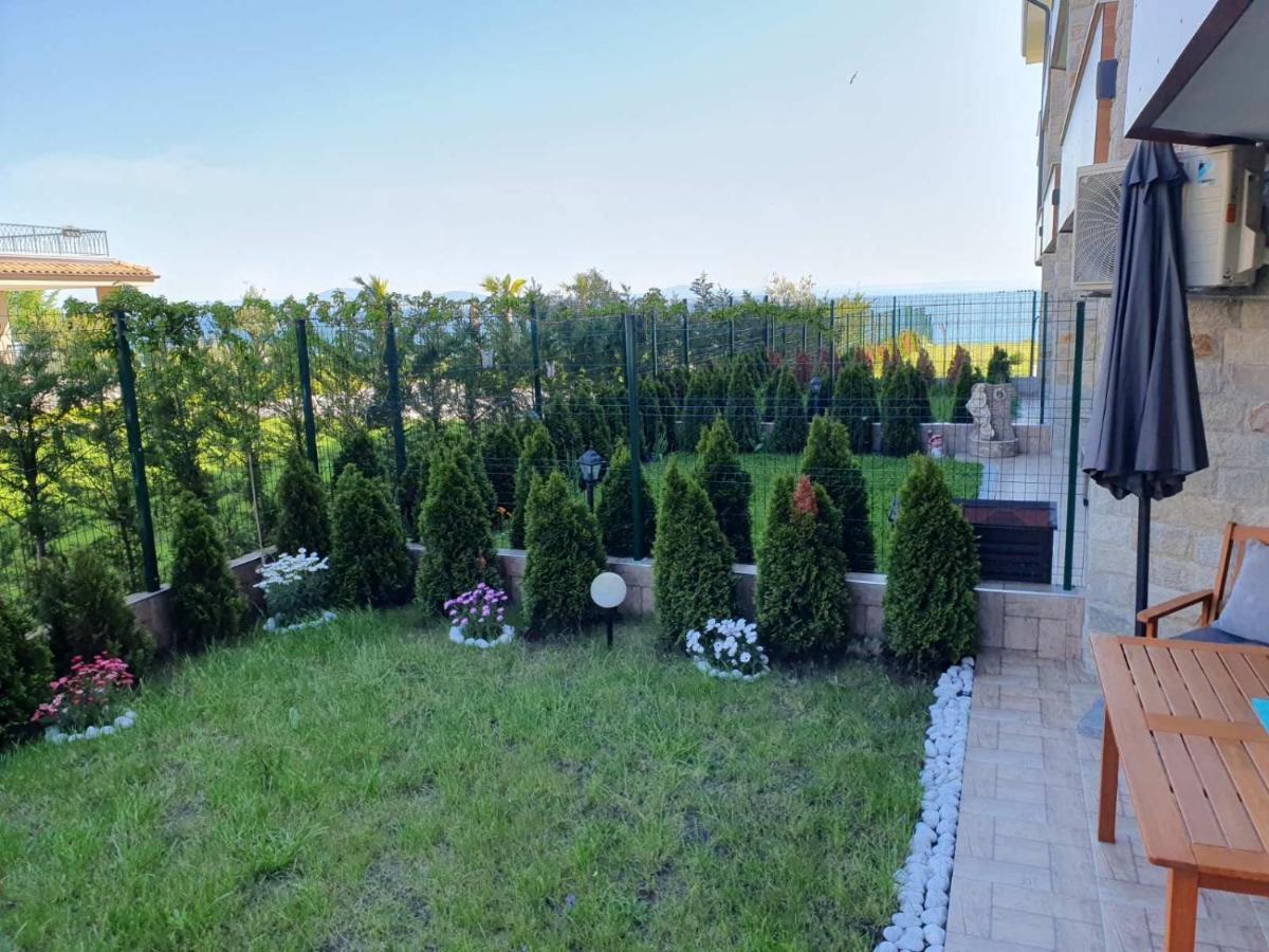 Apartamento Sarafovo Sea Star Burgas Exterior foto